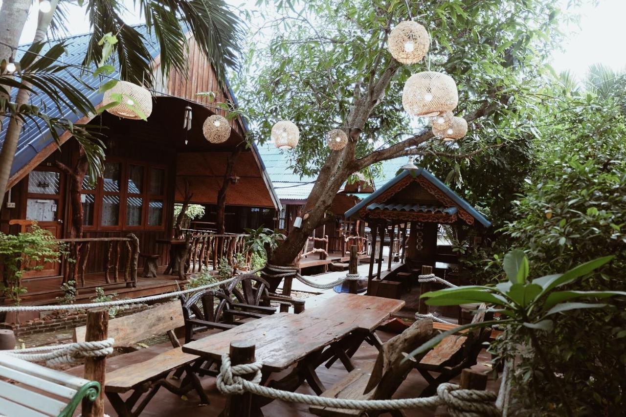Ruennamyen Resort Amphawa Samut Songkhram Εξωτερικό φωτογραφία