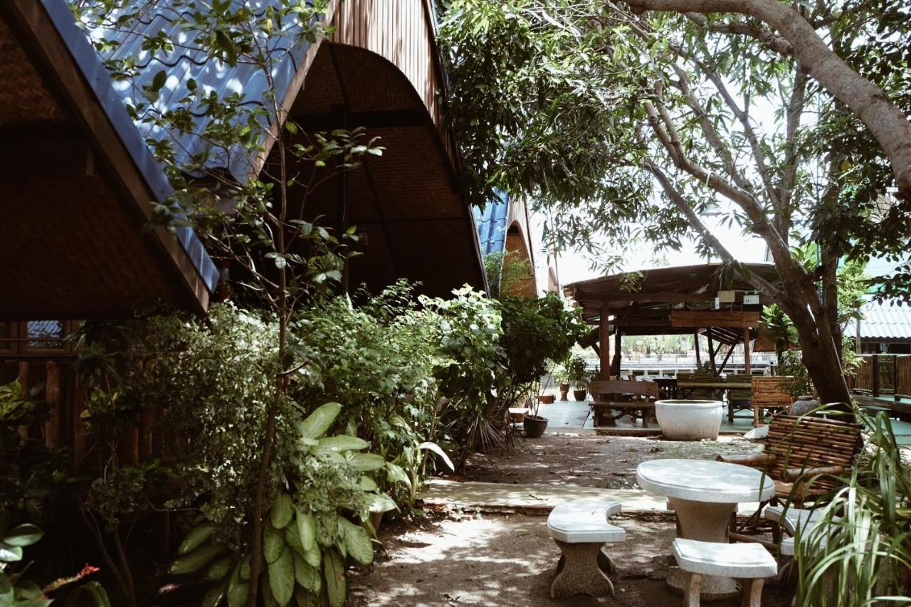 Ruennamyen Resort Amphawa Samut Songkhram Εξωτερικό φωτογραφία