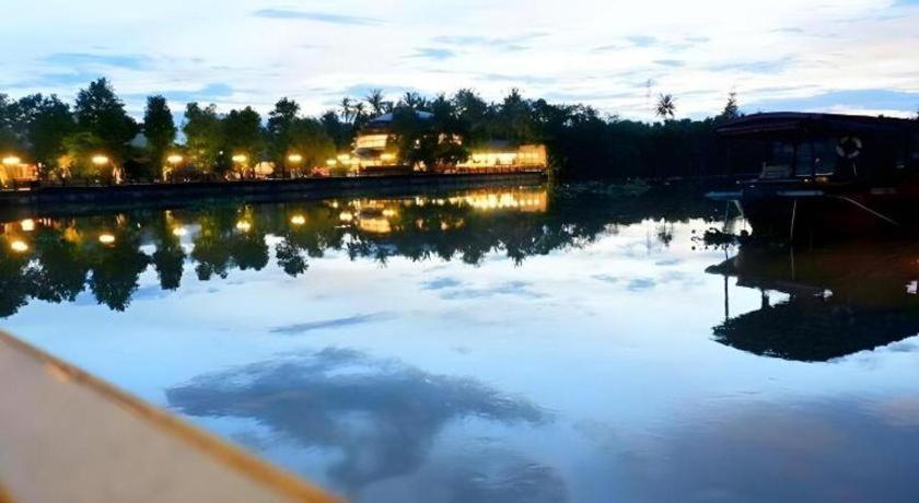 Ruennamyen Resort Amphawa Samut Songkhram Εξωτερικό φωτογραφία