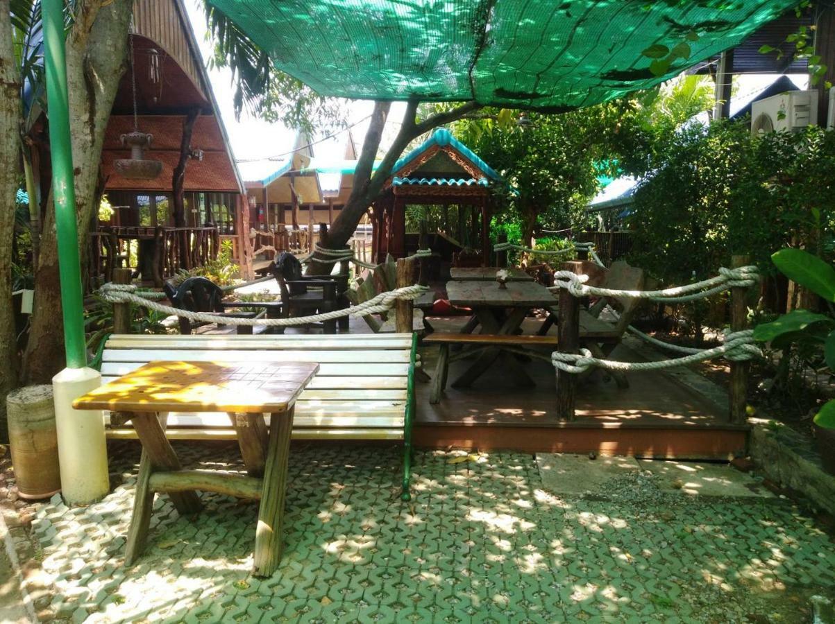 Ruennamyen Resort Amphawa Samut Songkhram Εξωτερικό φωτογραφία