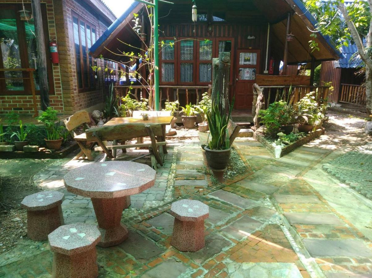 Ruennamyen Resort Amphawa Samut Songkhram Εξωτερικό φωτογραφία